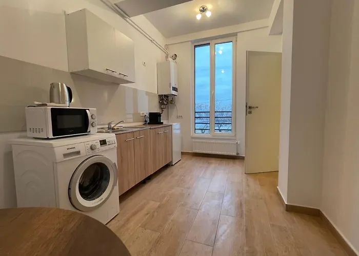 New Nr5 Self Checkin Oldcity Center Paid Parking With Lift *